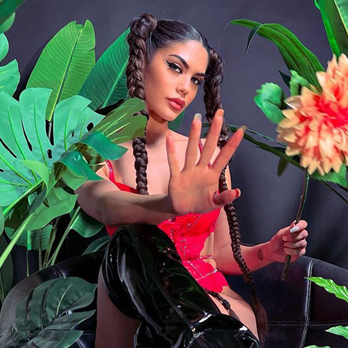 Portrait of Lauren Cruz